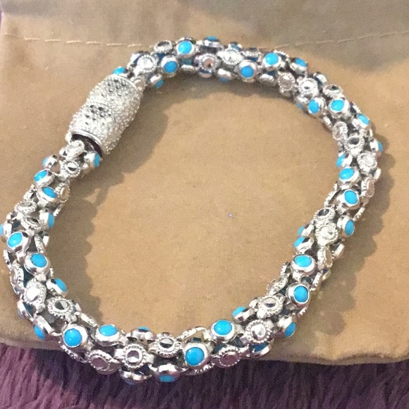 NEW Vintage Bold Solid Sterling Robbins Egg Blue Turquoise Bracelet - Picture 2 of 16